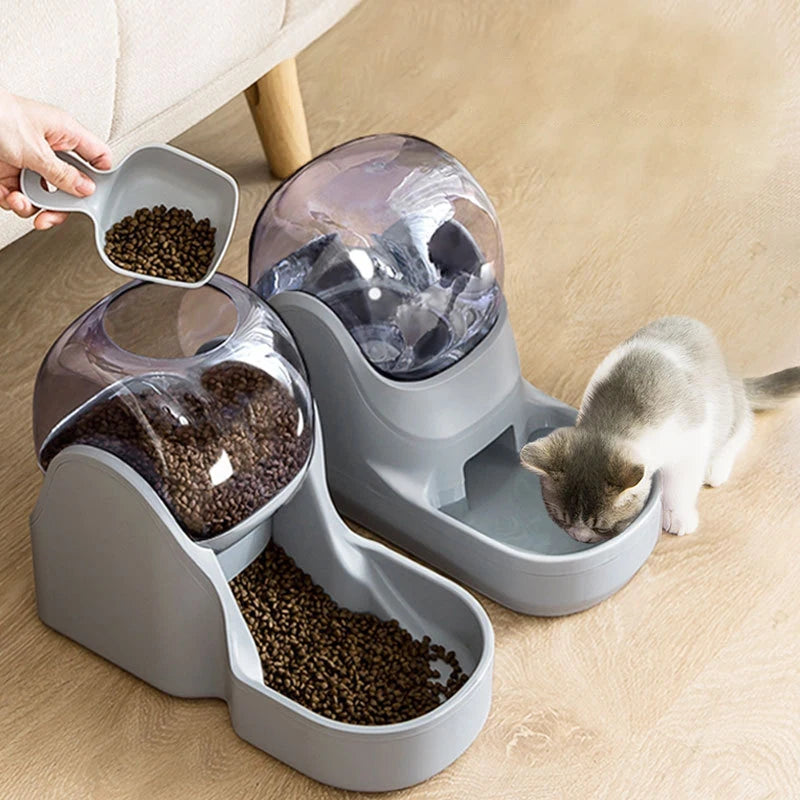 Effortless Feeding: Automatic 3.8L Gravity Pet Water and Food Dispenser